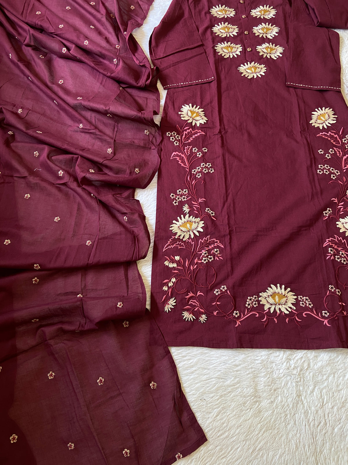 Flower Embroidery Work Cotton Straight Kurti, Pant And Dupatta. Cotton Suit Sets For Women Online India. Shop the Latest Festive Summer Collection at Shivani Designer Kurti.