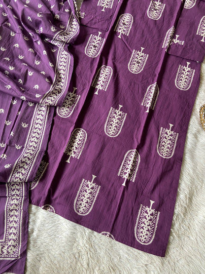 Cotton Straight Cut Kurti With Pant And Dupatta. Cotton Suit Sets For Women Online India. Shop the Latest Festive Summer Collection at Shivani Designer Kurti.