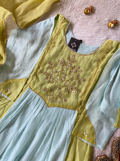 Premium Collection. Banarasi Mul Chanderi Aline Kurti With Pant And Dupatta. Silk Suit Sets For Women Online India. Shop the Latest Festive Summer Collection at Shivani Designer Kurti.
