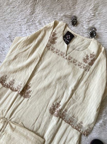 Embroidery Work Cotton Aline Kurti And Pant. Cotton Kurti Sets For Women Online India. Shop the Latest Festive Summer Collection at Shivani Designer Kurti.