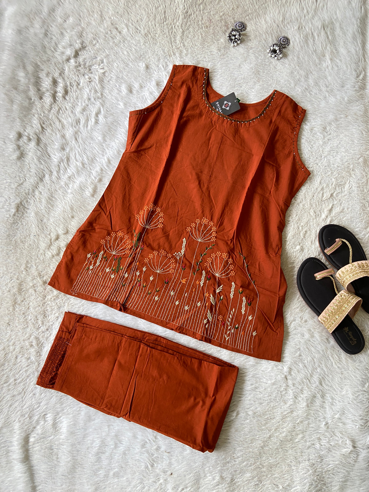Premium Cotton Co-ord Set With Palazzo. Cotton Co-ord Sets For Women Online India. Shop the Latest Festive Summer Collection at Shivani Designer Kurti.