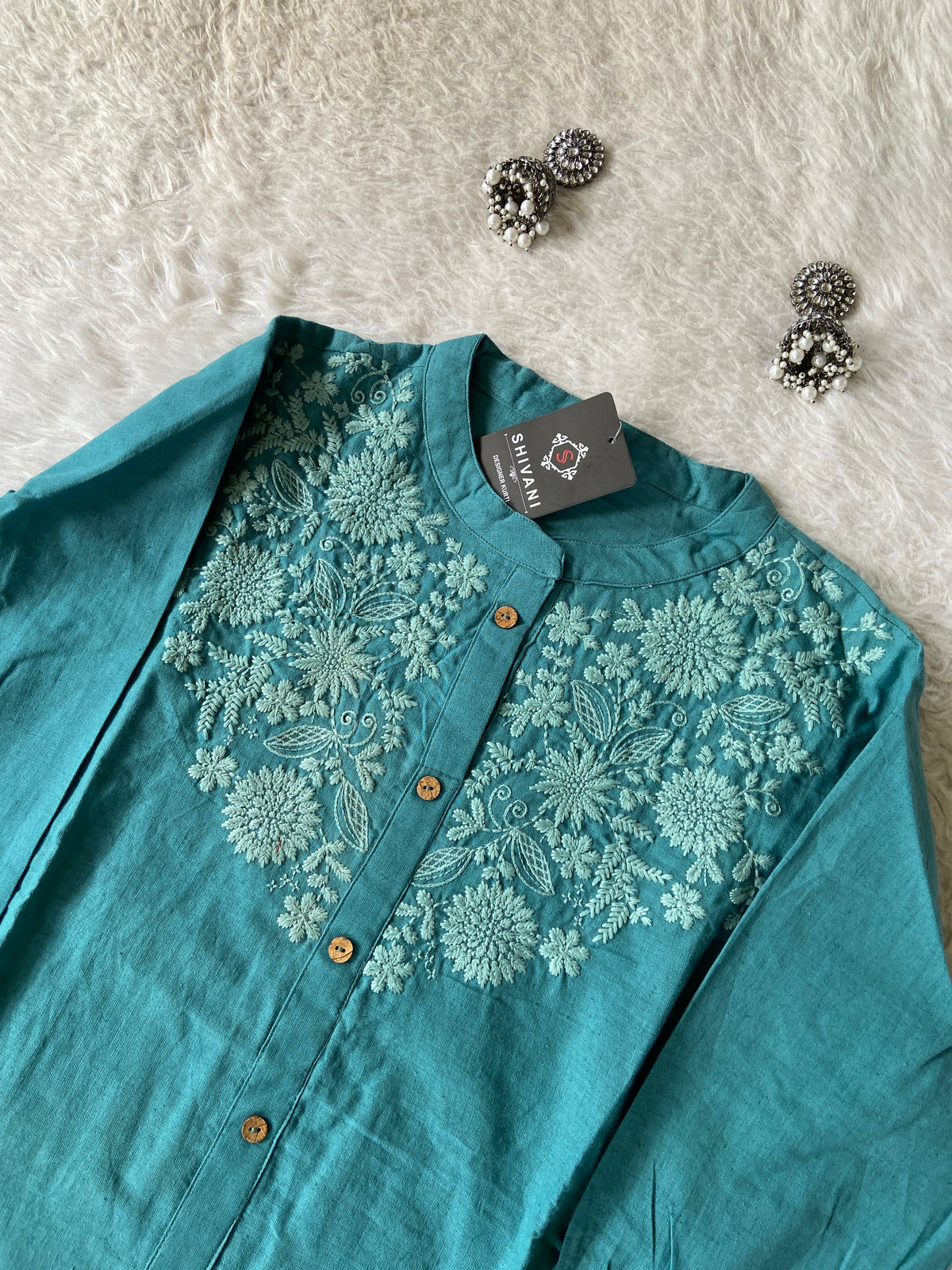 lakhnavi Aline Kurti With Palazzo. Cotton Kurti Sets For Women Online India. Shop the Latest Festive Summer Collection at Shivani Designer Kurti.