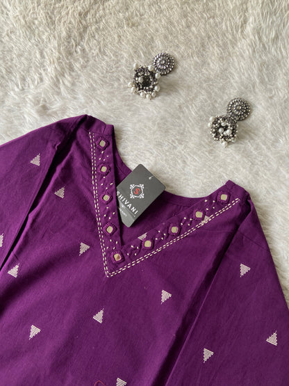 Real Mirror Work in Neck Cotton Straight Kurti With Palazzo. Cotton Straight Kurti Sets For Women Online India. Shop the Latest Festive Summer Collection at Shivani Designer Kurti.