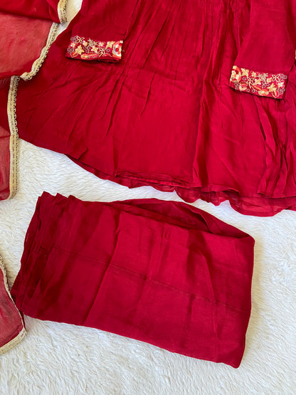 Premium Short Kurti Suit. Full Sleeve Chinnon Short Kurti With Full Flair Palazzo And Dupatta. Silk Suit Sets For Women Online India. Shop the Latest Festive Summer Collection at Shivani Designer Kurti.