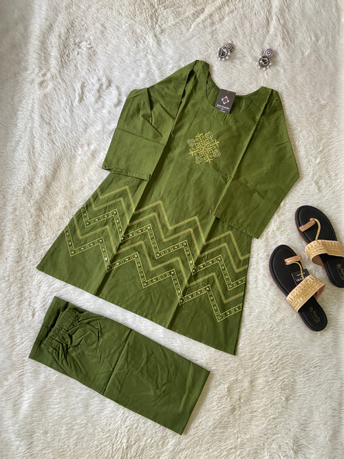 Beautiful Embroidery Work Cotton Co-ord Set With Palazzo. Cotton Co-ord Sets For Women Online India. Shop the Latest Festive Summer Collection at Shivani Designer Kurti.