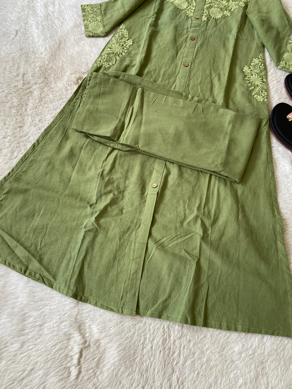 lakhnavi Aline Kurti With Palazzo. Cotton Aline Kurti Sets For Women Online India. Shop the Latest Festive Summer Collection at Shivani Designer Kurti.