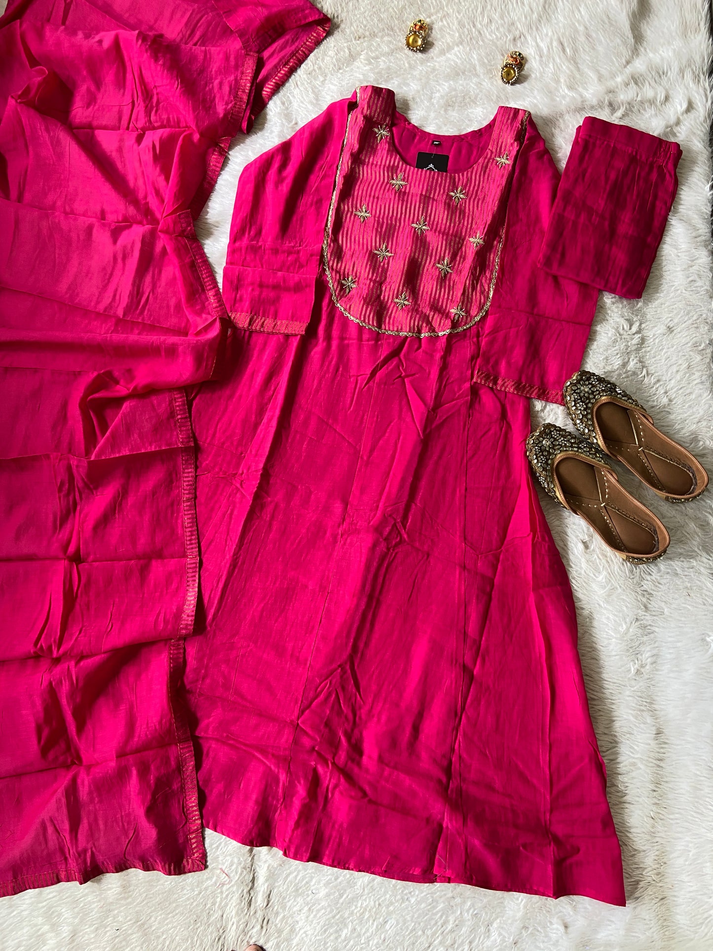 Premium Collection. Banarasi Mul Chanderi Aline Kurti With Pant And Dupatta. Silk Suit Sets For Women Online India. Shop the Latest Festive Summer Collection at Shivani Designer Kurti.