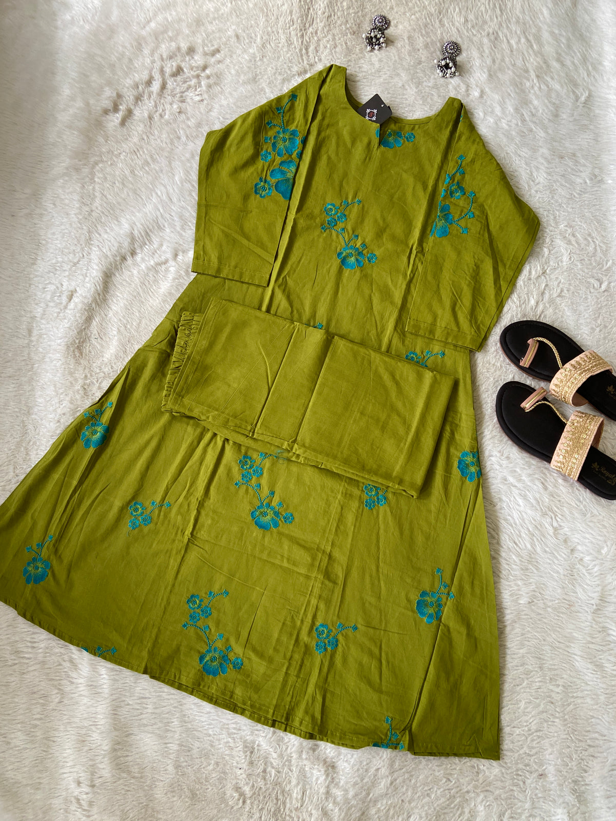 Embroidery Work Cotton Aline Kurti And Palazzo. Cotton Aline Kurti Sets For Women Online India. Shop the Latest Festive Summer Collection at Shivani Designer Kurti.