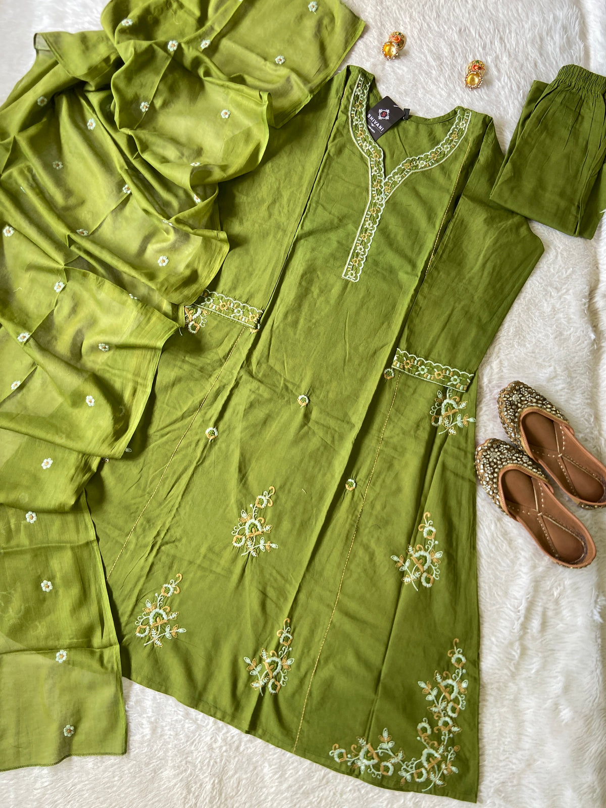 Embroidery Work Cotton Aline Kurti, Pant And Dupatta. Cotton Suits Sets For Women Online India. Shop the Latest Festive Summer Collection at Shivani Designer Kurti.