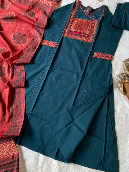 Patchwork And Mirrorwork In Neck, Cotton Aline Kurti With Pant And Dupatta (Gamthi Pair). Cotton Suit Sets For Women Online India. Shop the Latest Festive Summer Collection at Shivani Designer Kurti.