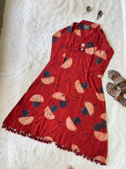 Cotton Midi, Cotton Aline Kurti With Mirror Work (Gamthi Kurti). Cotton Kurti For Women online India. Shop the Latest Festive Summer Collection at Shivani Designer Kurti.