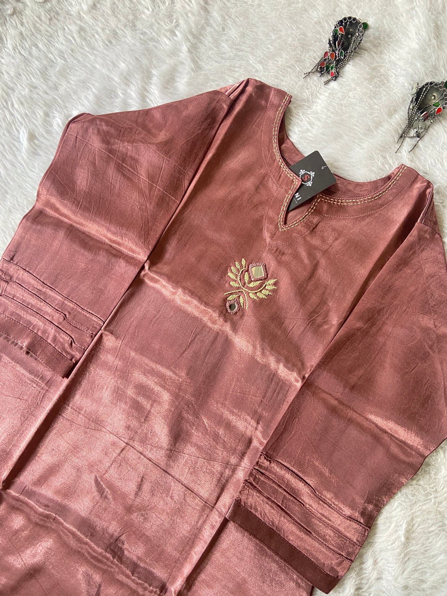 Gajji Silk Straight Kurti. Silk Kurtis For Women Online India. Shop the Latest Festive Summer Collection at Shivani Designer Kurti.