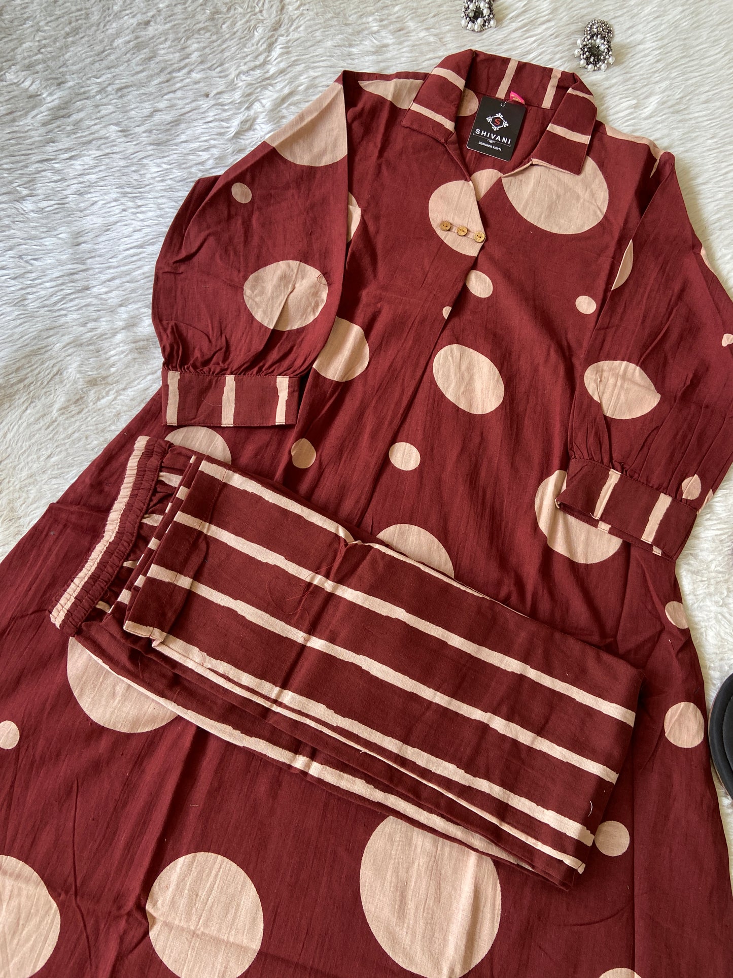 Polka Dots Cotton Aline Kurti With Palazzo. Cotton Kurtis Sets For Women Online India. Shop the Latest Festive Summer Collection at Shivani Designer Kurti.