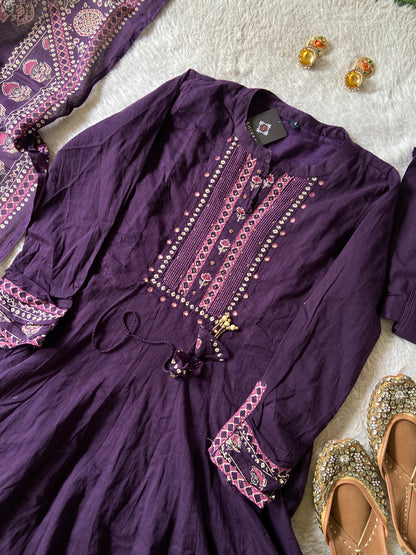 Full Sleeve Cotton Anarkali Kurti, Pant And Dupatta. Cotton Anarkali Kurti Suits For Women Online India. Shop the Latest Festive Summer Collection at Shivani Designer Kurti.