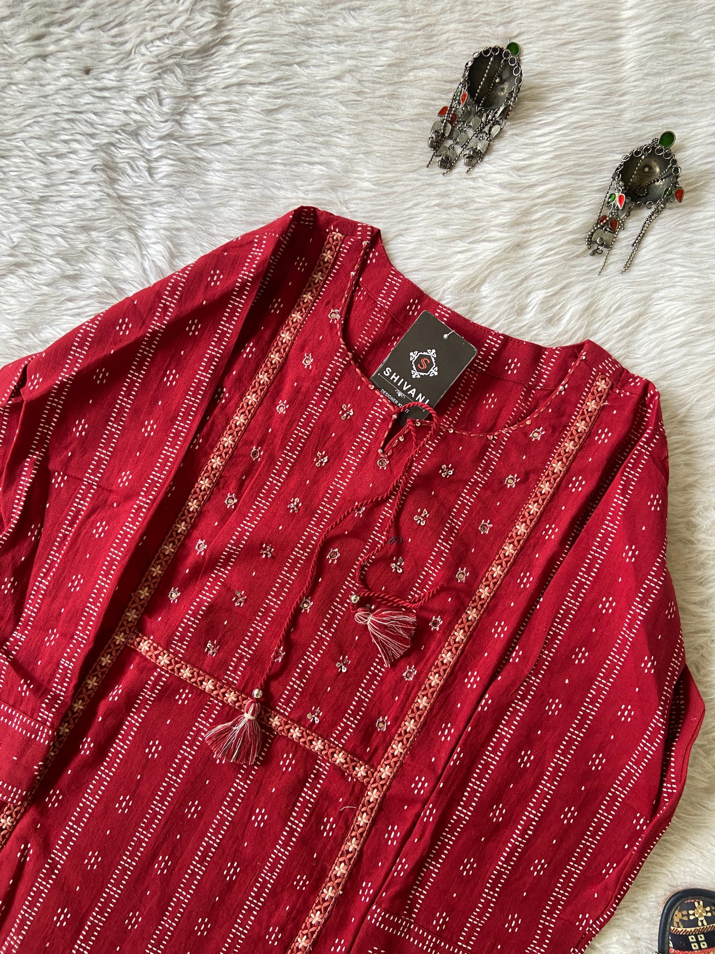 Cotton Embroidery Work Short Top. Cotton Short Top For Women online India. Shop the Latest Festive Summer Collection at Shivani Designer Kurti.