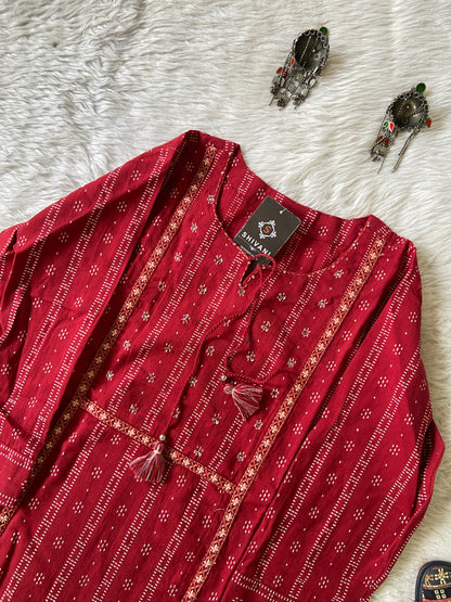 Cotton Embroidery Work Short Top. Cotton Short Top For Women online India. Shop the Latest Festive Summer Collection at Shivani Designer Kurti.