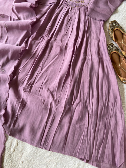 Hand Work Neck, Mul Chanderi Aline Kurti With Palazzo And Dupatta. Silk Suit Sets For Women Online India. Shop the Latest Festive Summer Collection at Shivani Designer Kurti.