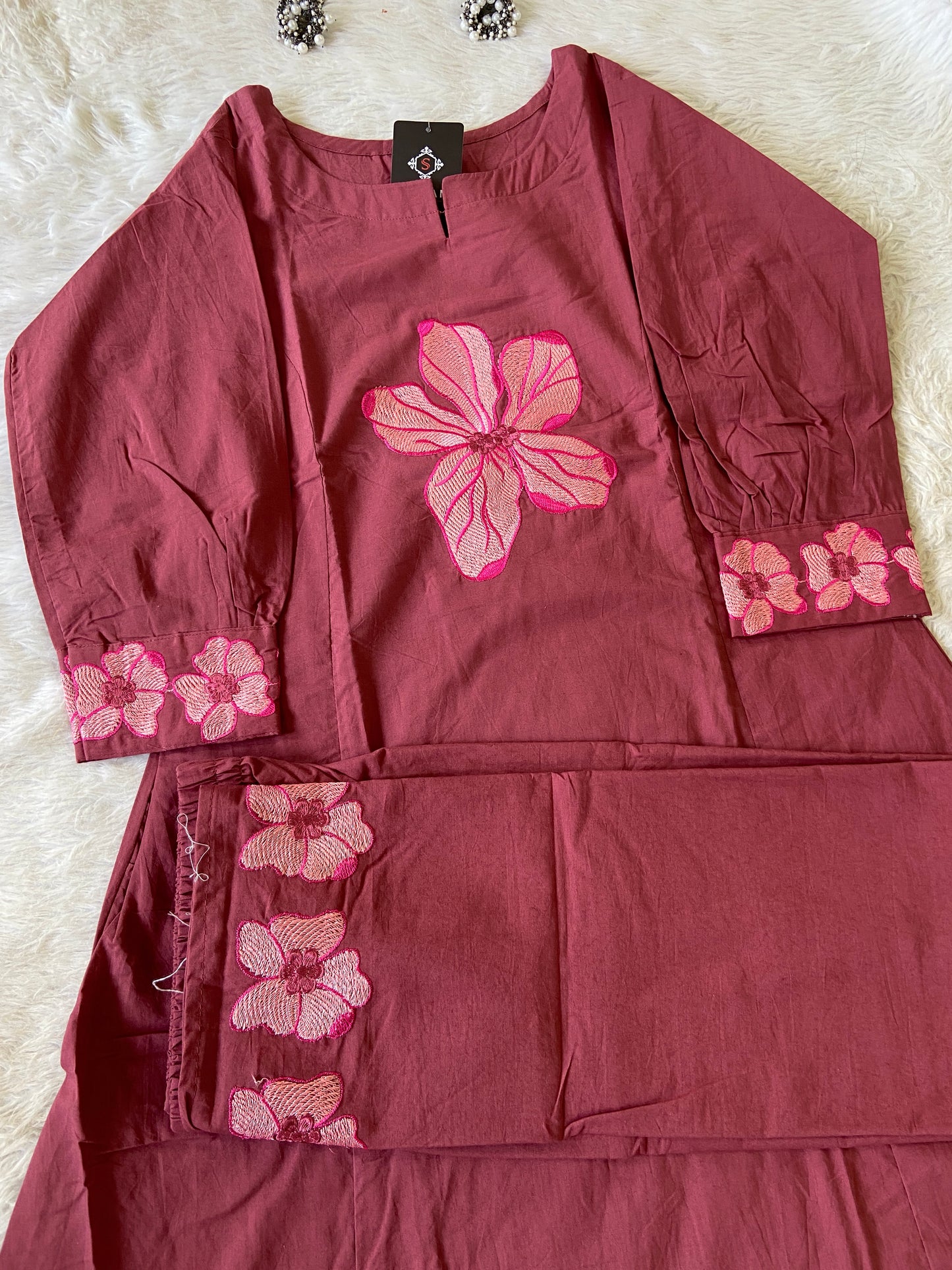 Flower Work In Sleeeve, Palazzo And Neck, Beautiful Aline Kurti With Plain Palazzo. Cotton Aline Kurti Sets For Women