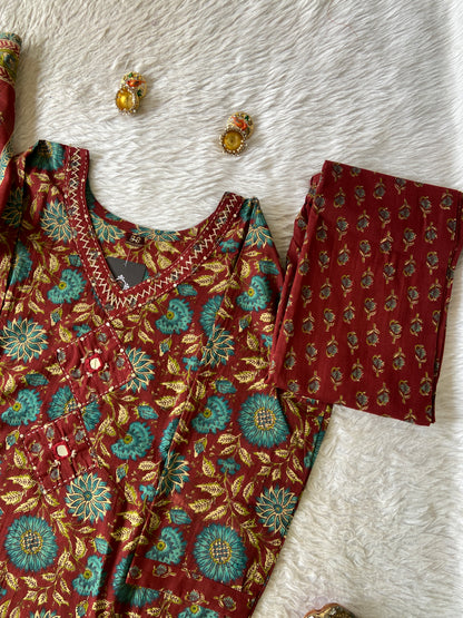 Jaipuri Print Cotton Straight Cut Kurti With Pant And Dupatta. Cotton Suit Sets For Women Online India. Shop the Latest Festive Summer Collection at Shivani Designer Kurti.