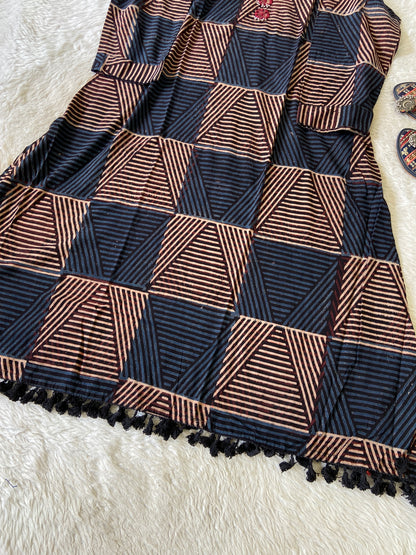 Cotton Midi, Cotton Aline Kurti With Mirror Work (Gamthi Kurti). Cotton Kurti For Women online India. Shop the Latest Festive Summer Collection at Shivani Designer Kurti.