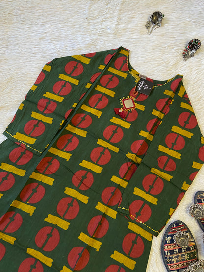 Cotton Short Top (Gamthi Short Top). Cotton Short Top For Women online India. Shop the Latest Festive Summer Collection at Shivani Designer Kurti. (Copy)