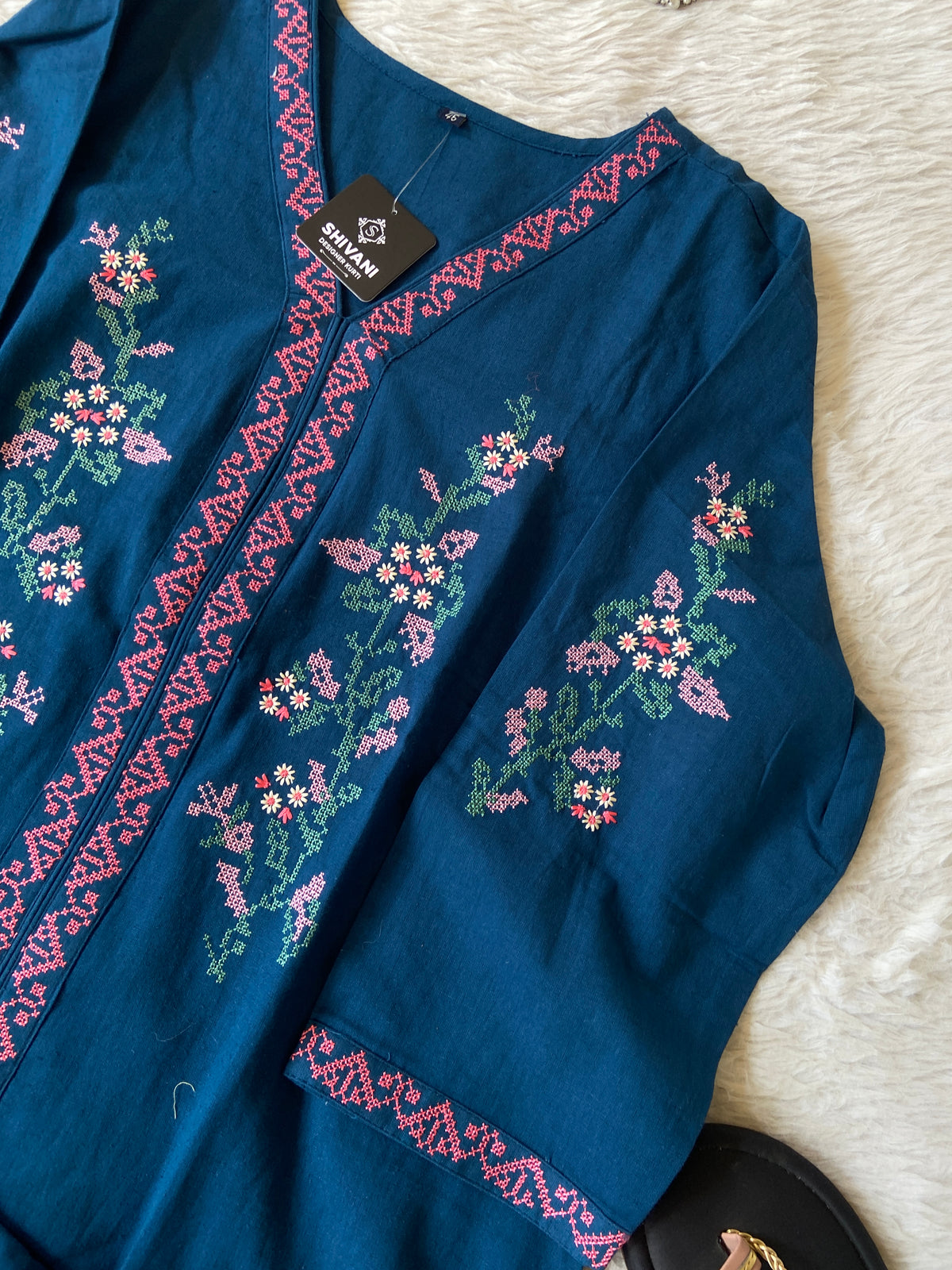 Cross Stitch Embroidery Work Cotton Straight Kurti With Palazzo. Cotton Kurti Sets For Women Online India. Shop the Latest Festive Summer Collection at Shivani Designer Kurti.