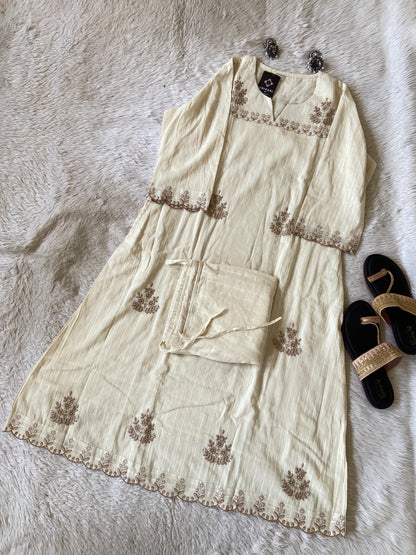 Embroidery Work Cotton Aline Kurti And Pant. Cotton Kurti Sets For Women Online India. Shop the Latest Festive Summer Collection at Shivani Designer Kurti.