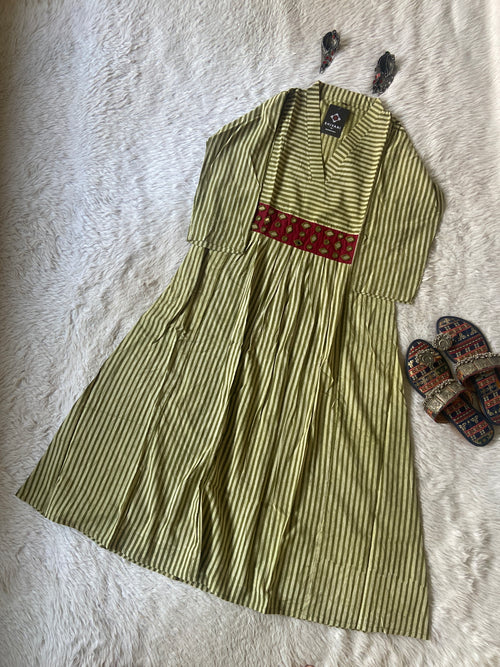 Cotton Midi, Cotton Aline Kurti With Mirror Work (Gamthi Kurti). Cotton Kurti For Women online India. Shop the Latest Festive Summer Collection at Shivani Designer Kurti.