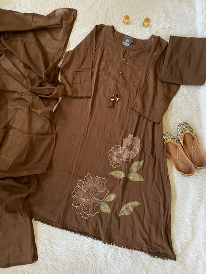 Flower Embroidery Work Cotton Aline Kurti, Pant And Dupatta. Cotton Suit Sets For Women Online India. Shop the Latest Festive Summer Collection at Shivani Designer Kurti.