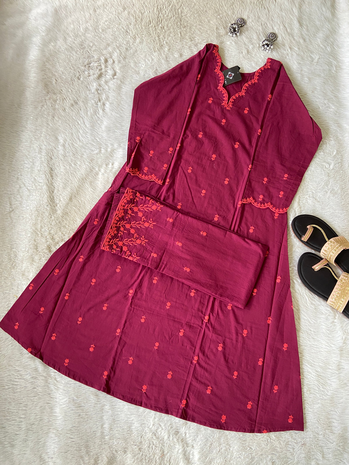 Embroidery Work Cotton Aline Kurti And Palazzo. Cotton Aline Kurti Sets For Women Online India. Shop the Latest Festive Summer Collection at Shivani Designer Kurti.