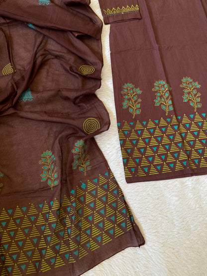 Mirror Hand Work Cotton Flex Straight Cut Kurti With Palazzo And Dupatta. Cotton Suit Sets For Women Online India. Shop the Latest Festive Summer Collection at Shivani Designer Kurti.