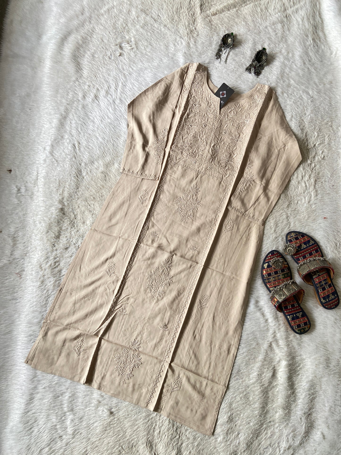 Rayon Straight Lucknowi Chikankari Long Kurti. Rayon Kurti For Women online India. Shop the Latest Festive Summer Collection at Shivani Designer Kurti.
