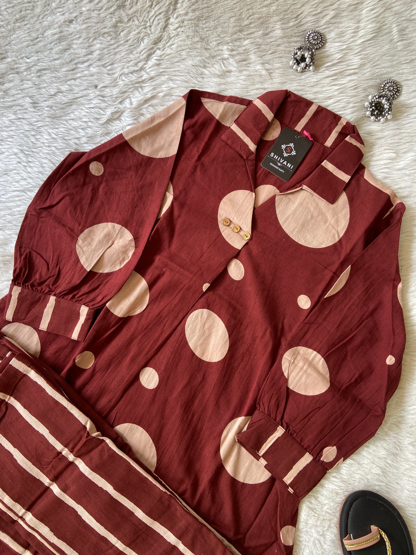 Polka Dots Cotton Aline Kurti With Palazzo. Cotton Kurtis Sets For Women Online India. Shop the Latest Festive Summer Collection at Shivani Designer Kurti.