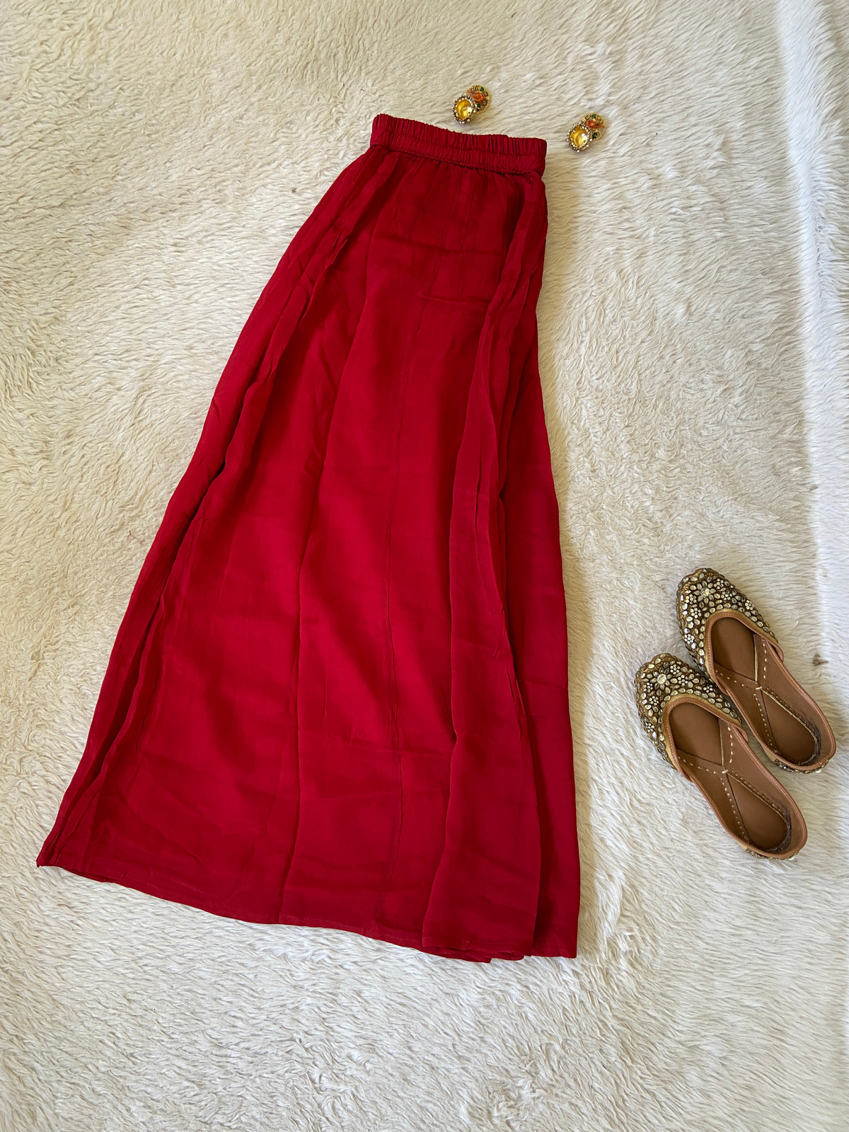 Premium Short Kurti Suit. Full Sleeve Chinnon Short Kurti With Full Flair Palazzo And Dupatta. Silk Suit Sets For Women Online India. Shop the Latest Festive Summer Collection at Shivani Designer Kurti.