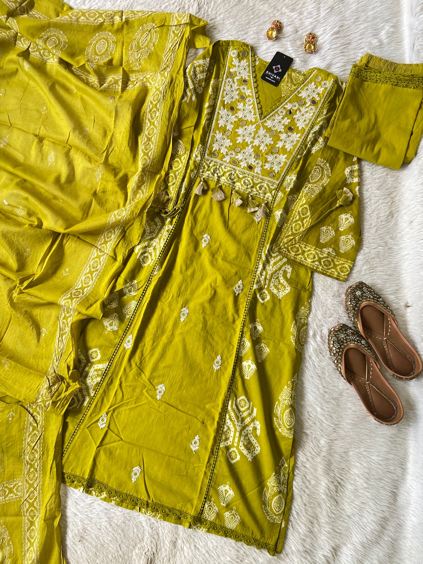 Jaipuri Print Cotton Aline Kurti With Palazzo And Dupatta.. Cotton Suit Sets For Women Online India. Shop the Latest Festive Summer Collection at Shivani Designer Kurti.