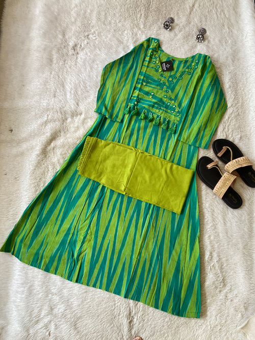 Ikkat Print Cotton Aline Kurti With Palazzo. Cotton Kurti Sets For Women Online India. Shop the Latest Festive Summer Collection at Shivani Designer Kurti.