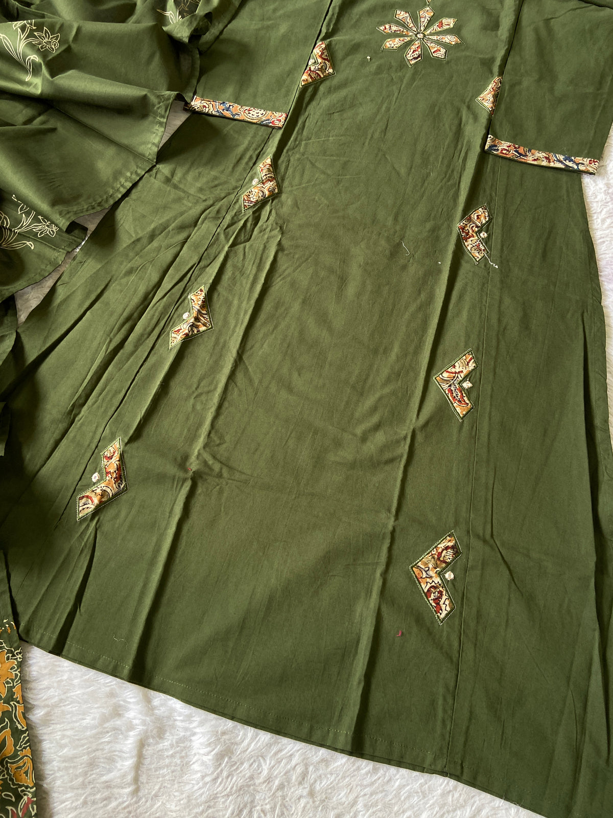 Aplic Work Cotton Aline Kurti, Palazzo And Block Printed Dupatta (Gamthi Pair). Cotton Suit Sets For Women Online India. Shop the Latest Festive Summer Collection at Shivani Designer Kurti.