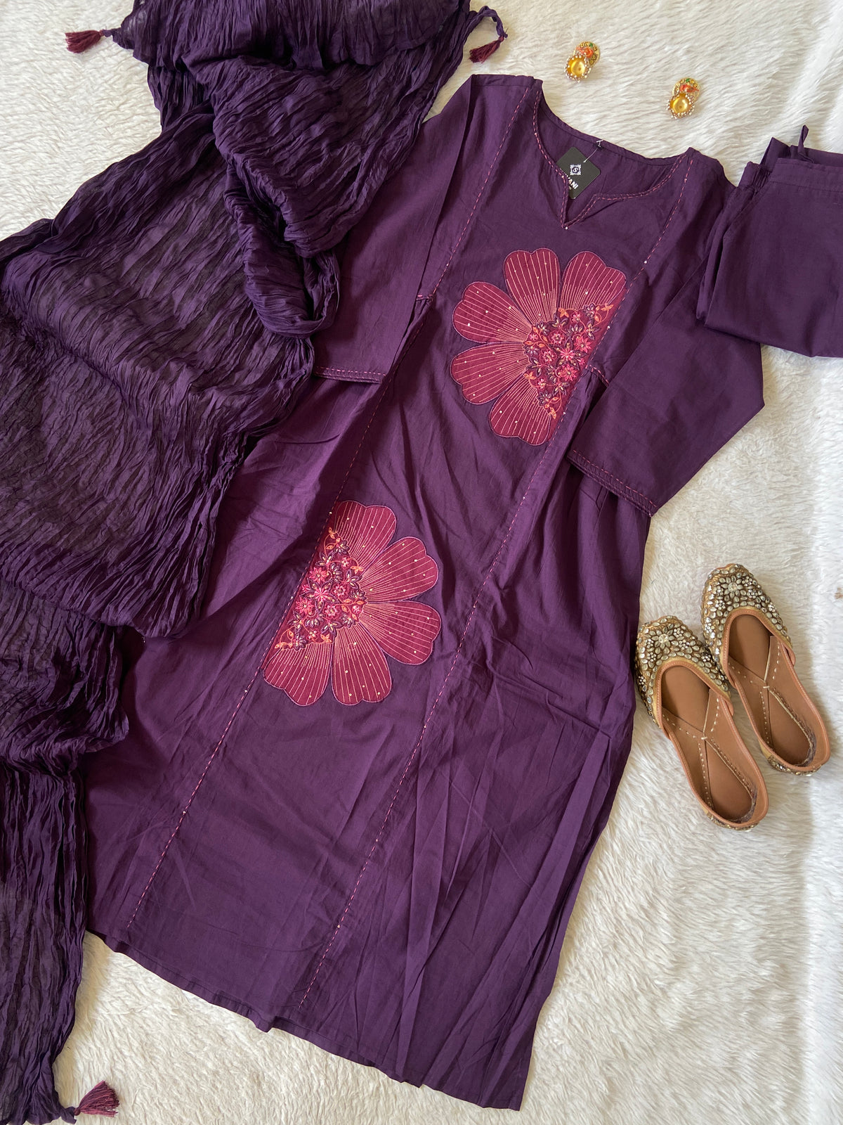 Embroidery Work Cotton Straight Cut Kurti With Pant And Dupatta. Cotton Suit Sets For Women Online India. Shop the Latest Festive Summer Collection at Shivani Designer Kurti.