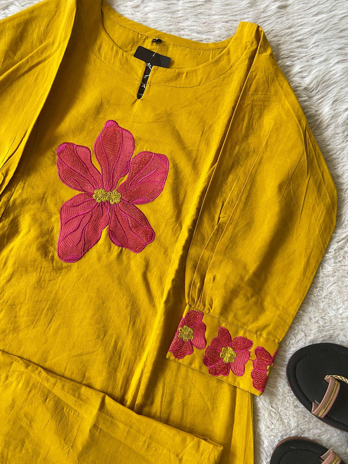 Flower Embroidery Work Cotton Aline Kurti With Palazzo. Cotton Kurti Sets For Women Online India. Shop the Latest Festive Summer Collection at Shivani Designer Kurti.