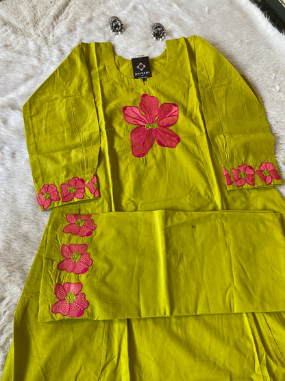 Flower Work In Sleeeve, Palazzo And Neck, Beautiful Aline Kurti With Plain Palazzo. Cotton Aline Kurti Sets For Women