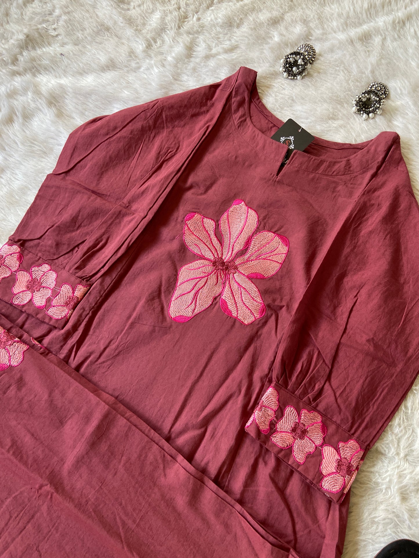 Flower Work In Sleeeve, Palazzo And Neck, Beautiful Aline Kurti With Plain Palazzo. Cotton Aline Kurti Sets For Women