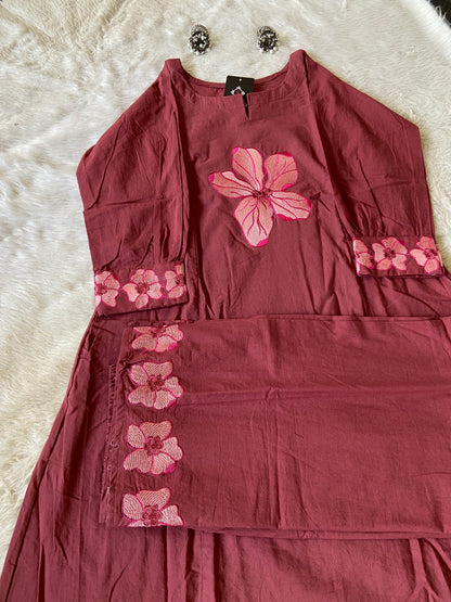 Flower Work In Sleeeve, Palazzo And Neck, Beautiful Aline Kurti With Plain Palazzo. Cotton Aline Kurti Sets For Women