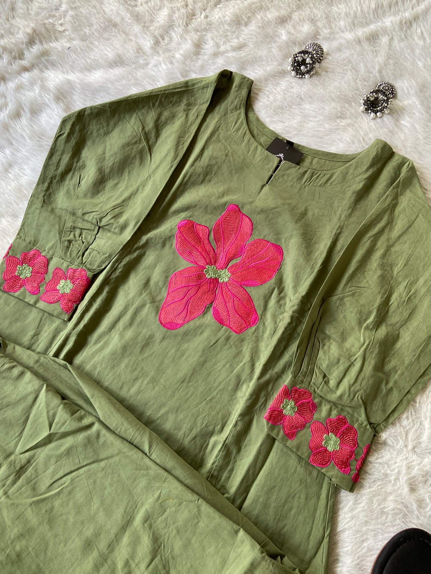 Flower Work In Sleeeve, Palazzo And Neck, Beautiful Aline Kurti With Plain Palazzo. Cotton Aline Kurti Sets For Women