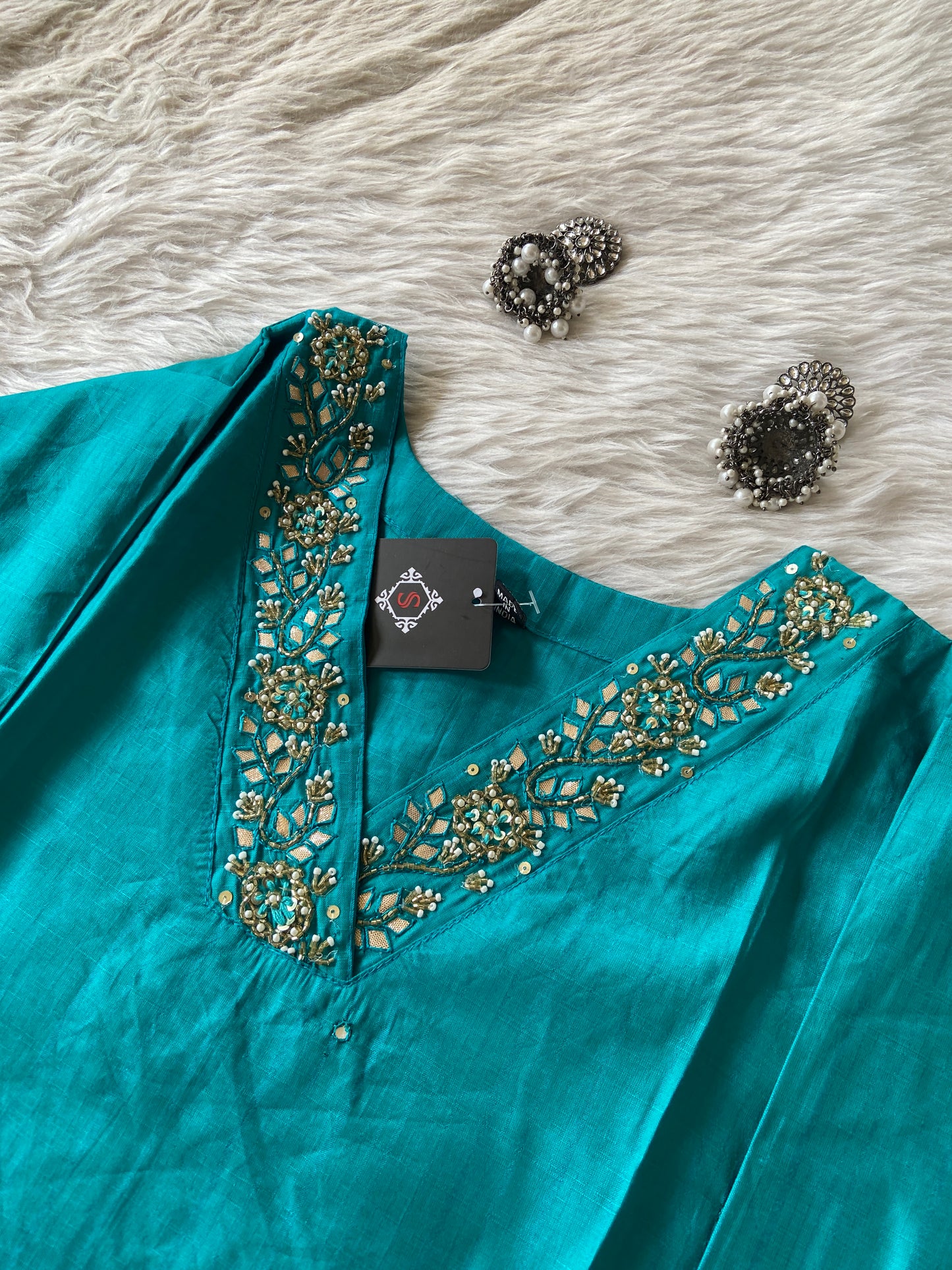 VNeck With Beautiful Handwork, StraightCut Kurti With Palazzo. Silk StraightCut Kurti Sets For Women