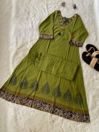 Cotton Aline Kurti With Kalamkari Patch And Block Print With Matching Pant. Cotton Kurti Sets For Women
