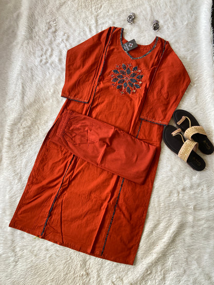 Aplic Work In Straight Kurti With Matching Pant. Cotton Straight Pair For Women