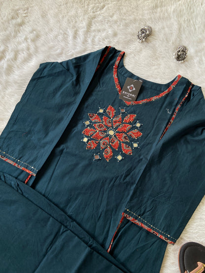 Aplic Work In Straight Kurti With Matching Pant. Cotton Straight Pair For Women
