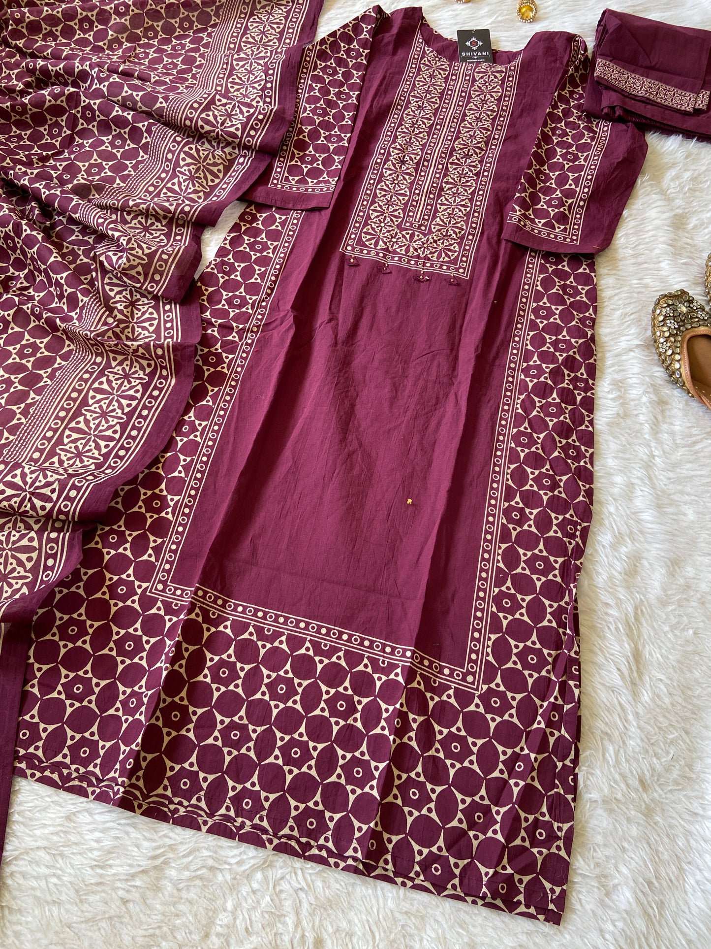 Cotton Straight Kurti With Matching Pant And Dupatta, Cotton Straight Kurti Suit Sets For Women