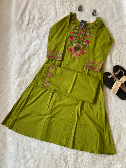Cotton Aline Kurti With Embrodery Work In Kurti And Palazzo.. Cotton Aline Kurti Sets For Women.