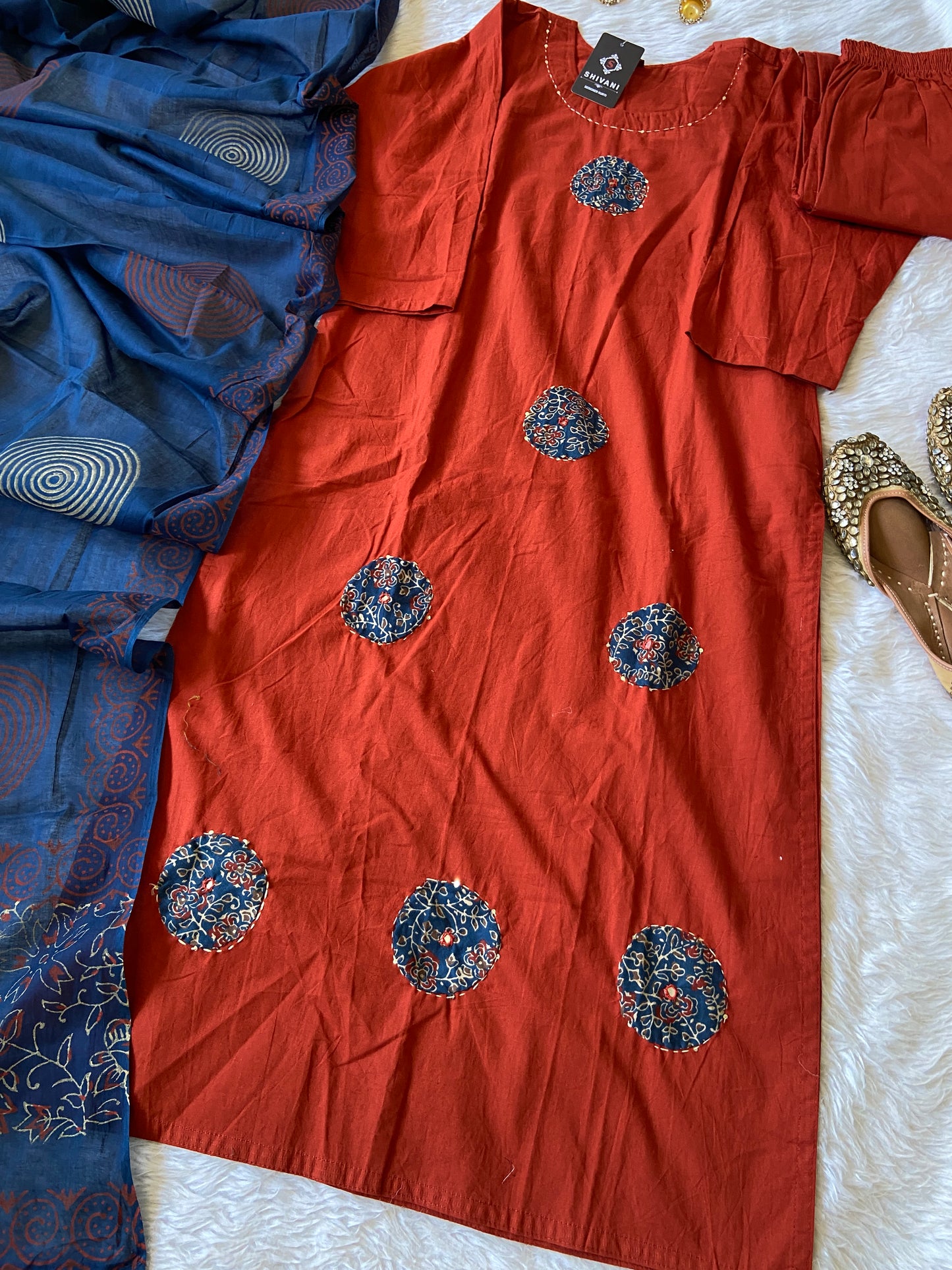Straight Kurti With Palazzo And Dupatta (Gamthi Pair). Cotton Straight Kurti Suit Sets For Women.